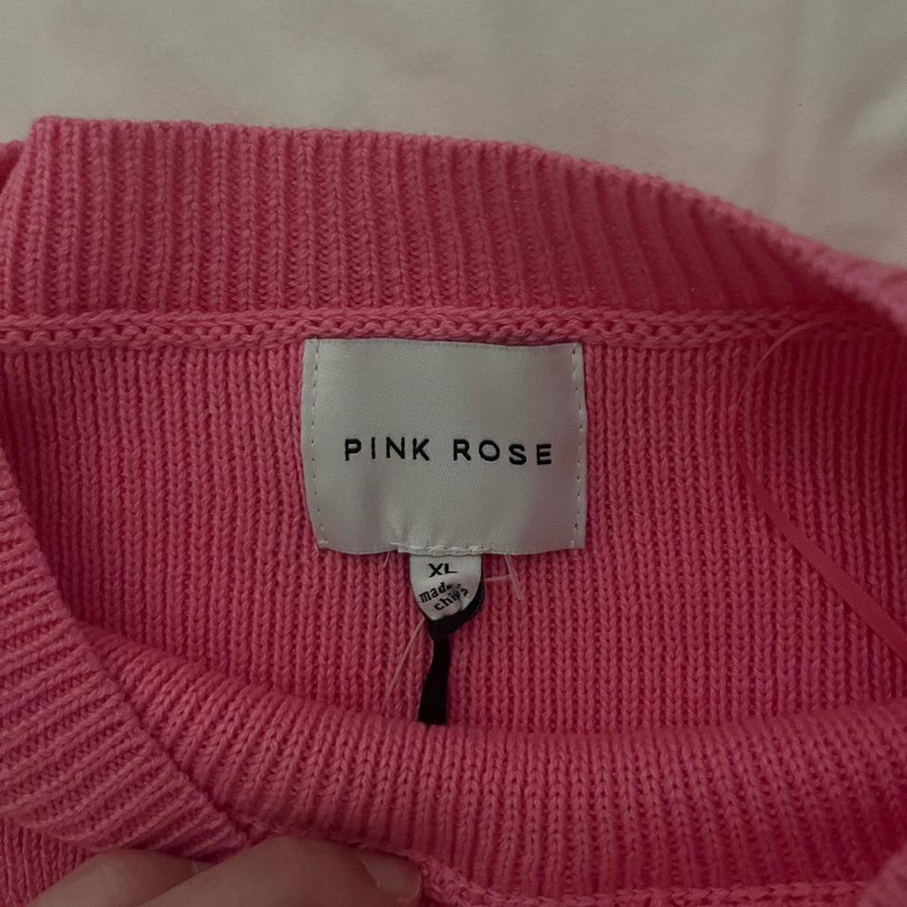Pink Rose Sweater - Picture 4 of 4